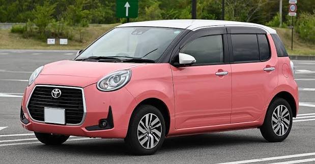 Toyota Passo for rent in Lahore